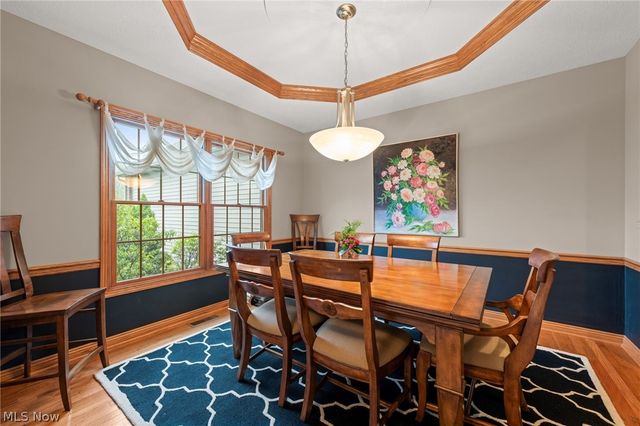 5180 Cheyney Lane, Brunswick Hills, OH 44212