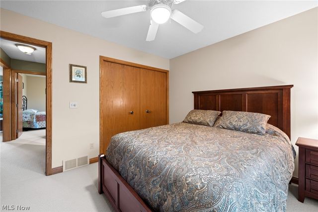 5180 Cheyney Lane, Brunswick Hills, OH 44212