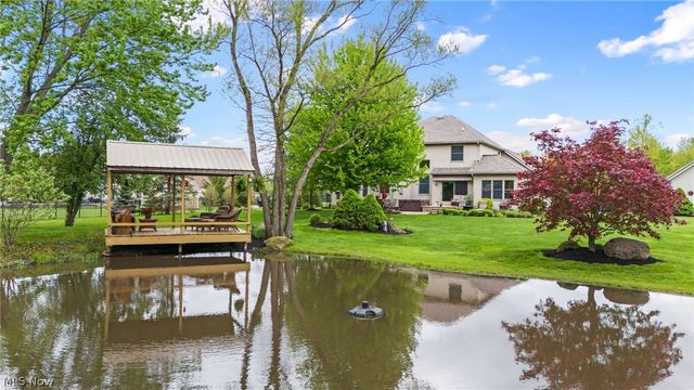 5180 Cheyney Lane, Brunswick Hills, OH 44212