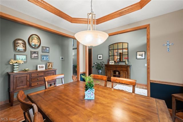 5180 Cheyney Lane, Brunswick Hills, OH 44212