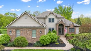 5180 Cheyney Lane, Brunswick Hills, OH 44212