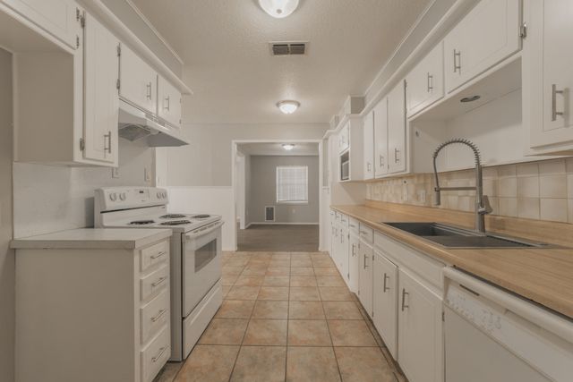 4802 54th Street, Lubbock, TX 79414