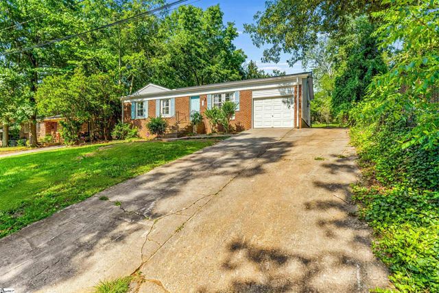 121 Cashmere Drive, Greenville, SC 29605