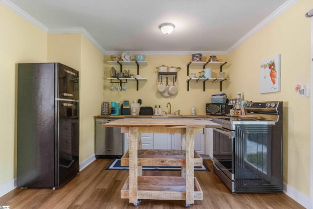 121 Cashmere Drive, Greenville, SC 29605