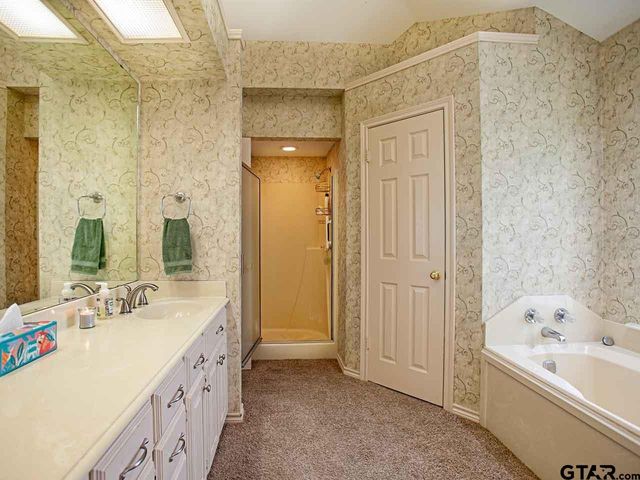 307 Bosque St, Chandler, TX 75758