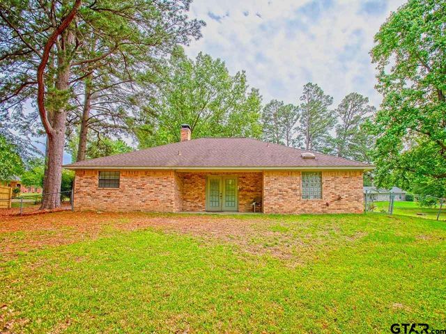 307 Bosque St, Chandler, TX 75758