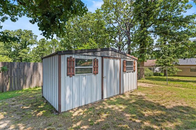 22 Johnny Lane, Sherwood, AR 72120