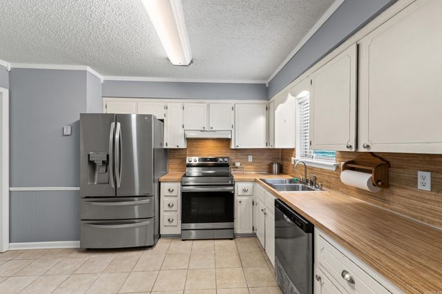 22 Johnny Lane, Sherwood, AR 72120