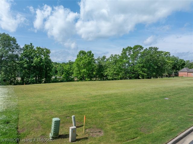 10000 Turtle Bay Drive, Fort Smith, AR 72903