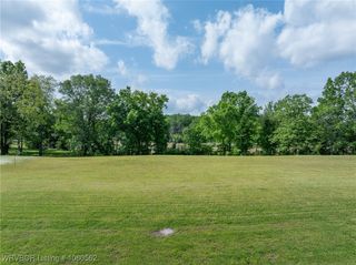 10000 Turtle Bay Drive, Fort Smith, AR 72903