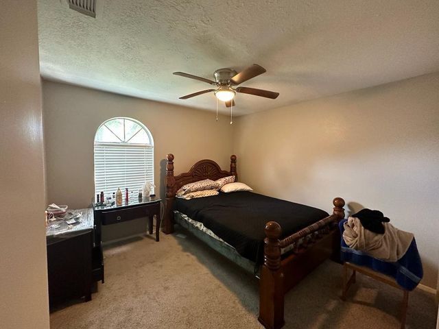 10921 Pecan Drive, La Porte, TX 77571