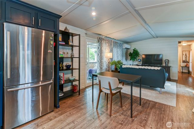 4045 49th Avenue SW #70, Olympia, WA 98512