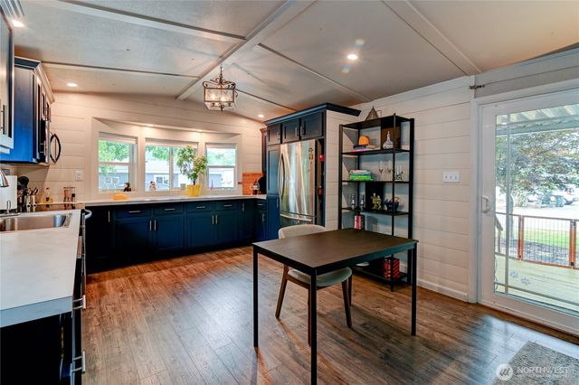 4045 49th Avenue SW #70, Olympia, WA 98512