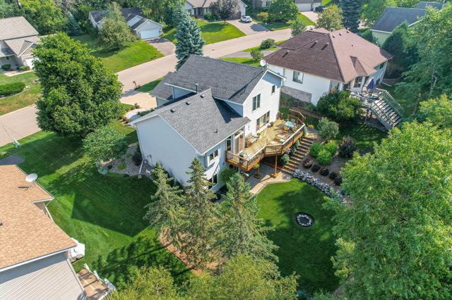 2290 Hillwood Drive E, Maplewood, MN 55119