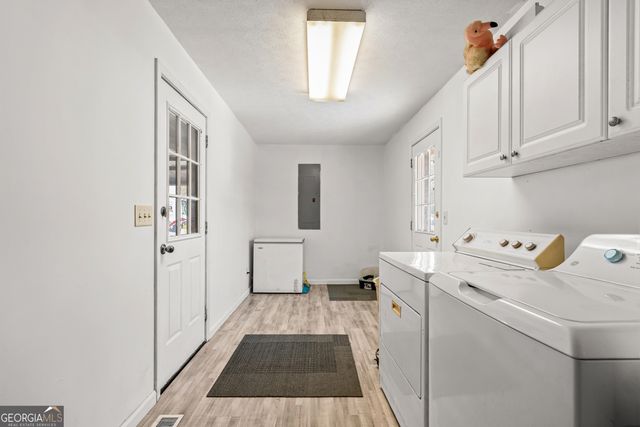 22 Wet Oak Drive NW, Rome, GA 30165