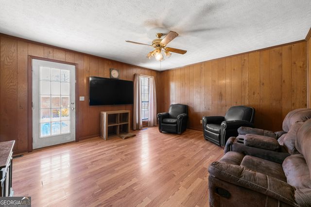 22 Wet Oak Drive NW, Rome, GA 30165