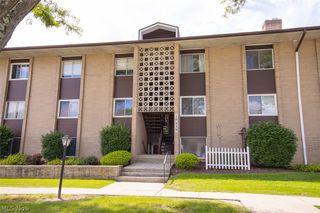 10429 N Church Drive 116, Parma Heights, OH 44130