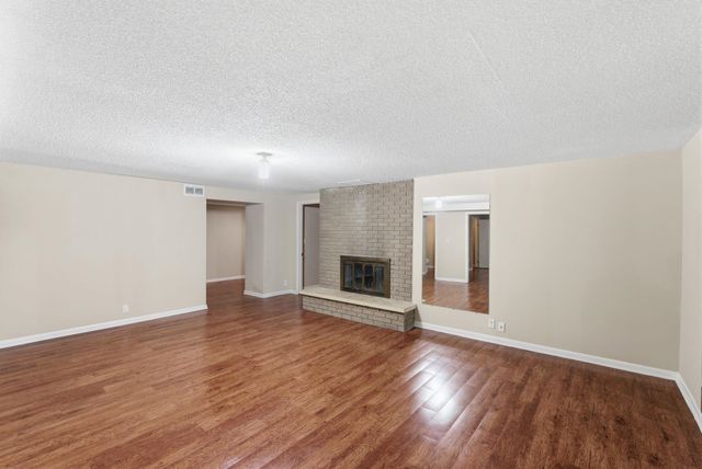 202 W Virginia Rd, Andover, KS 67002