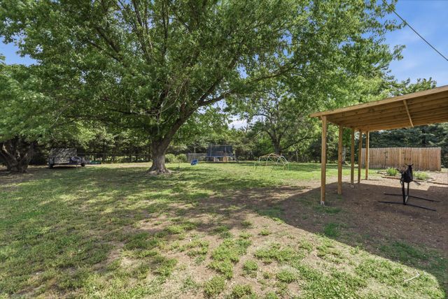 202 W Virginia Rd, Andover, KS 67002