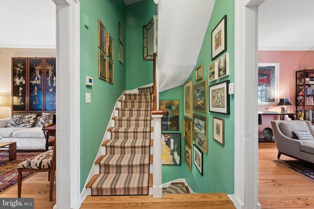 12 W HAMILTON ST, Baltimore, MD 21201