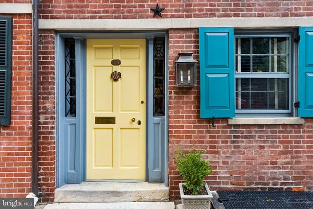 12 W HAMILTON ST, Baltimore, MD 21201