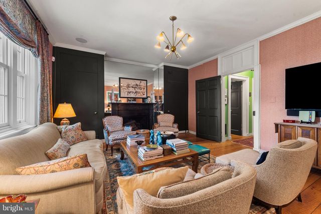 12 W HAMILTON ST, Baltimore, MD 21201