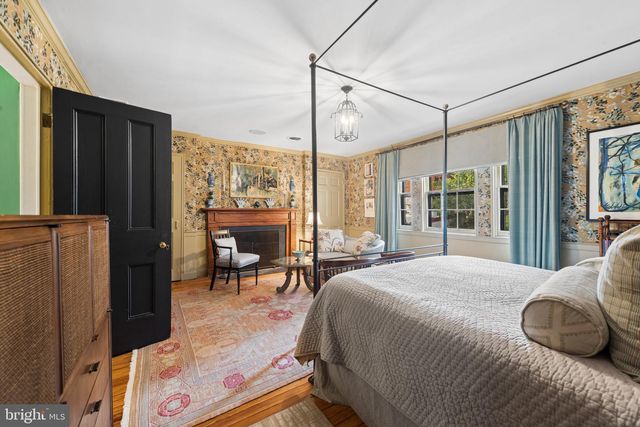 12 W HAMILTON ST, Baltimore, MD 21201