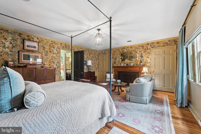 12 W HAMILTON ST, Baltimore, MD 21201