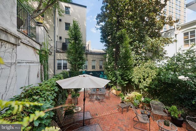 12 W HAMILTON ST, Baltimore, MD 21201