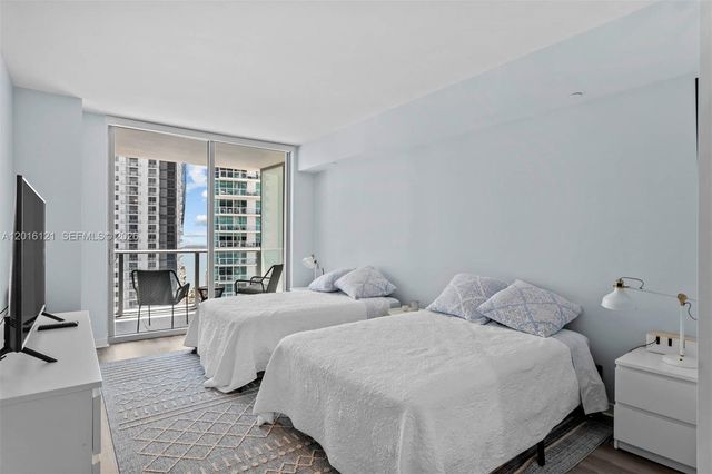 1100 S Miami Ave 2611, Miami, FL 33130
