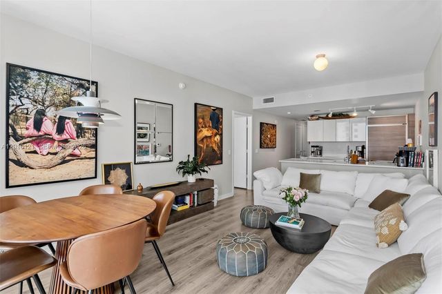 1100 S Miami Ave 2611, Miami, FL 33130