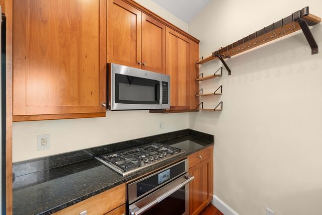 408 Columbus Ave 2, Boston, MA 02116