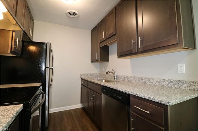 399 Terrace Ave Apt 101, Virginia Beach, VA 23451