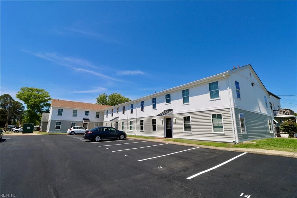 399 Terrace Ave Apt 101, Virginia Beach, VA 23451