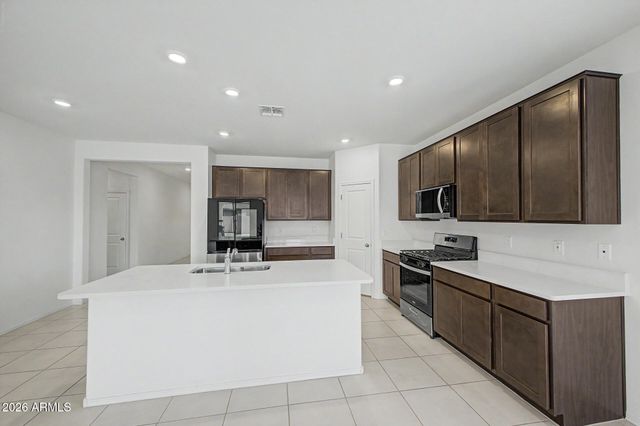 21157 E CANARY Way, Queen Creek, AZ 85142