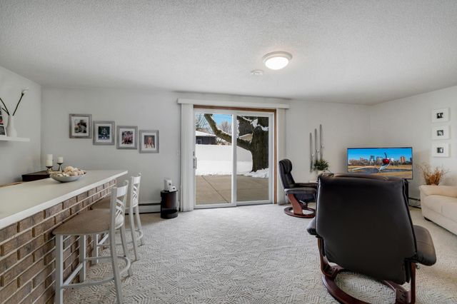 1339 16th Street W, Hastings, MN 55033