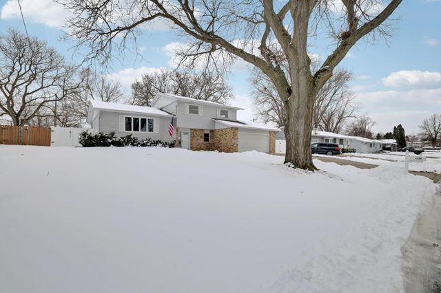 1339 16th Street W, Hastings, MN 55033