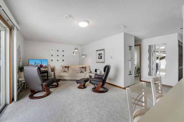 1339 16th Street W, Hastings, MN 55033