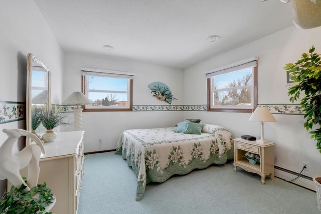 1339 16th Street W, Hastings, MN 55033