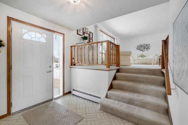 1339 16th Street W, Hastings, MN 55033