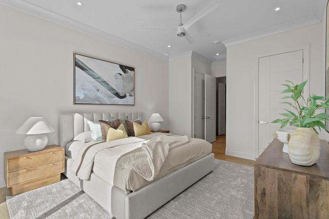 555 5TH AVENUE NE PH1, St Petersburg, FL 33701