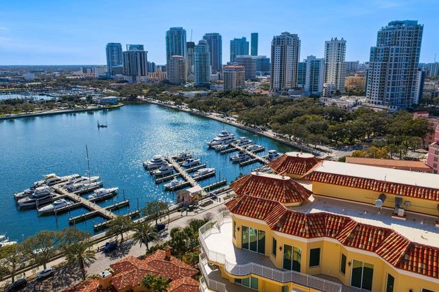 555 5TH AVENUE NE PH1, St Petersburg, FL 33701