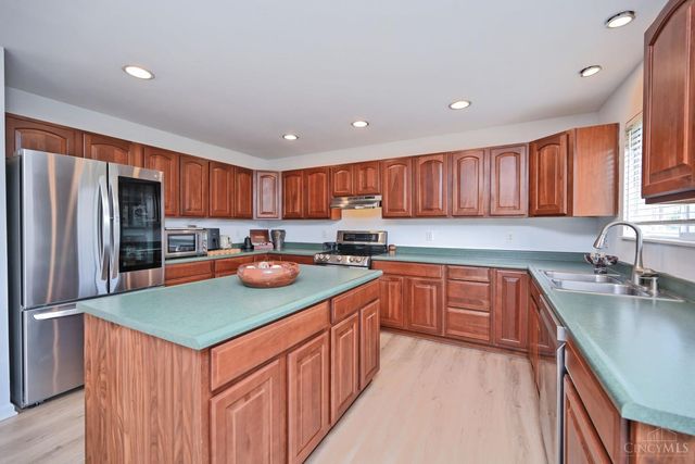 7705 Hunters Trail, Deerfield Twp., OH 45040