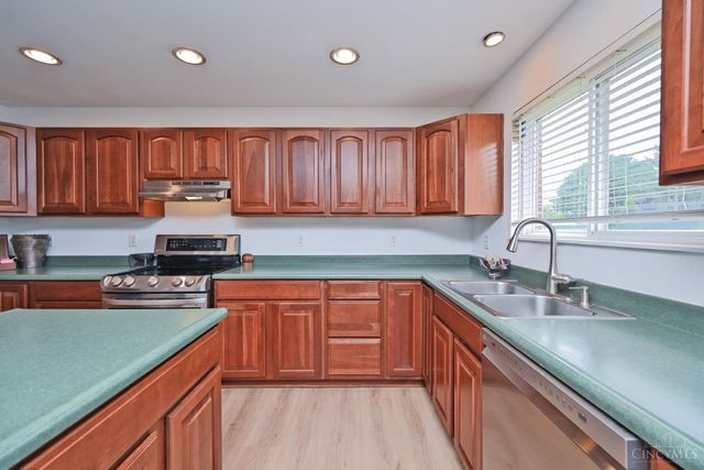 7705 Hunters Trail, Deerfield Twp., OH 45040