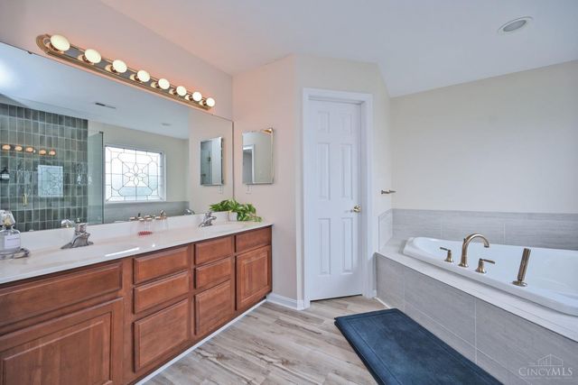 7705 Hunters Trail, Deerfield Twp., OH 45040