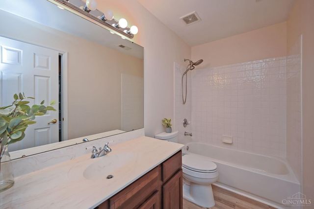 7705 Hunters Trail, Deerfield Twp., OH 45040