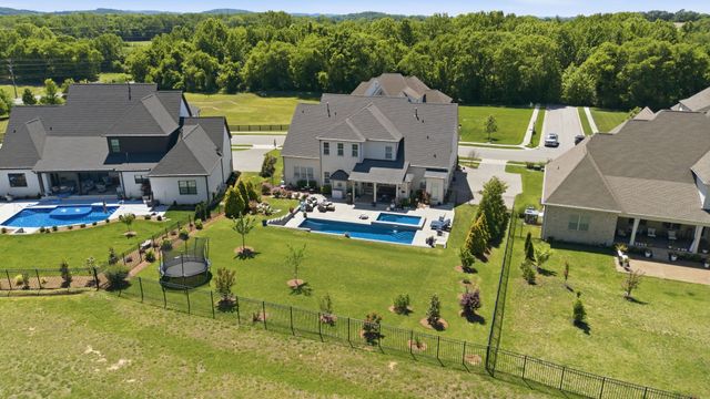 5508 Hardeman Springs Blvd, Arrington, TN 37014
