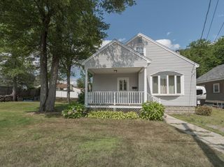32 Clifton Street, Fitchburg, MA 01420