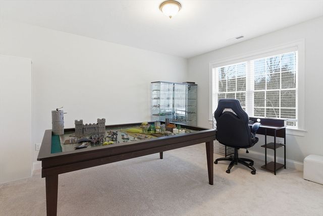 9 Wilson Rd 11A, Berlin, MA 01503