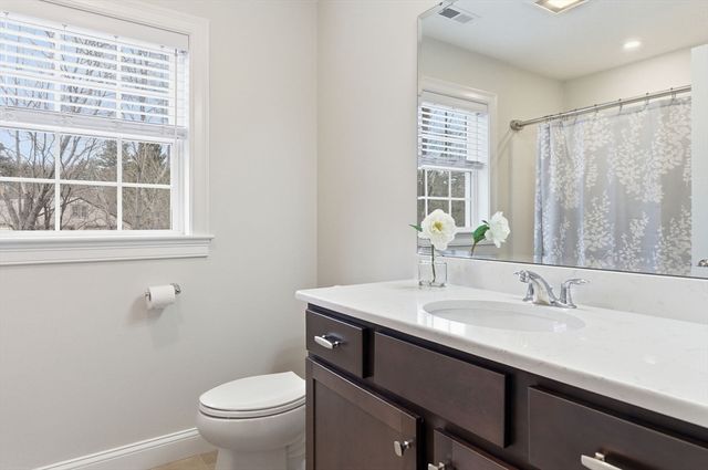 9 Wilson Rd 11A, Berlin, MA 01503